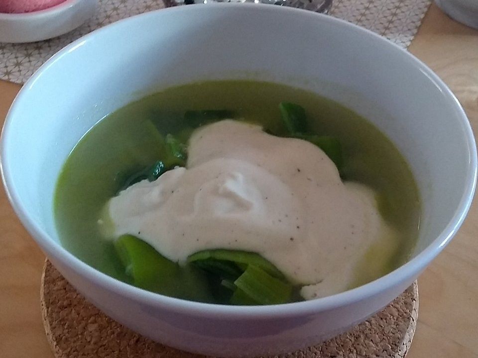 Porreesuppe mit veganer Sour Cream von Petra455| Chefkoch Porreesuppe mit veganer Sour Cream von Petra455| Chefkoch
