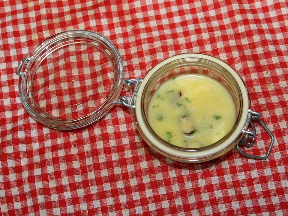 Haselnuss-Salbei-Butter von Krümel-schlemmt| Chefkoch