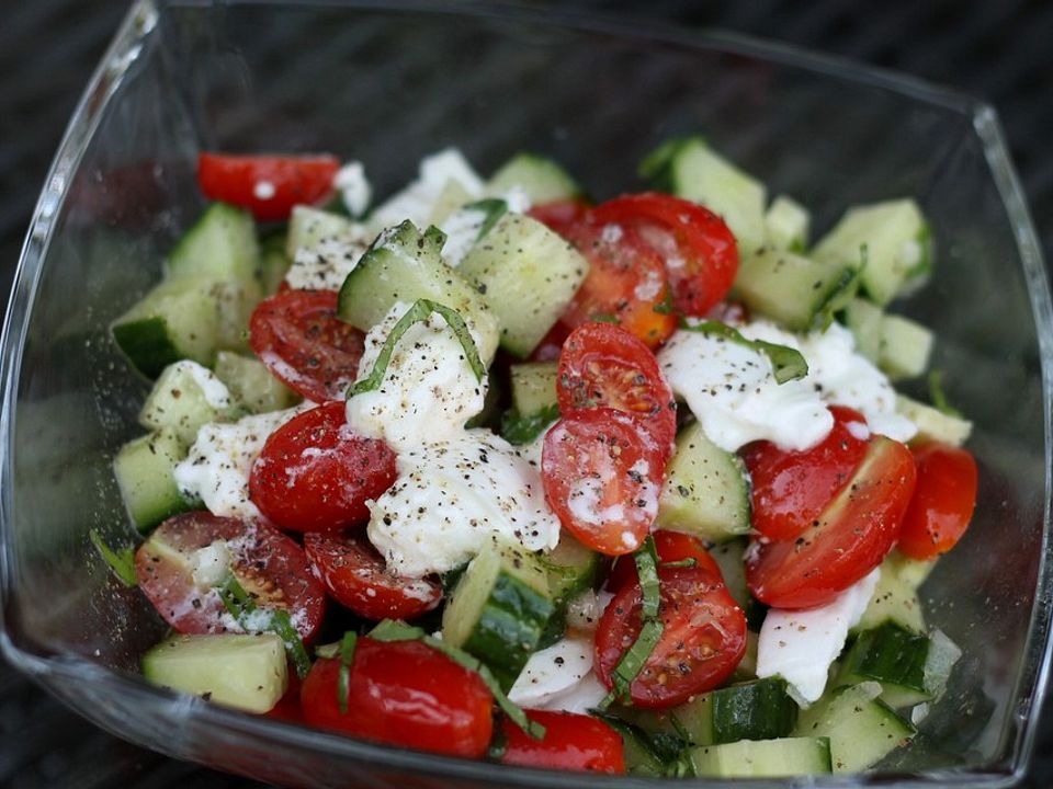 Gurken-Tomaten-Mozzarella-Salat von Dagmar456 | Chefkoch