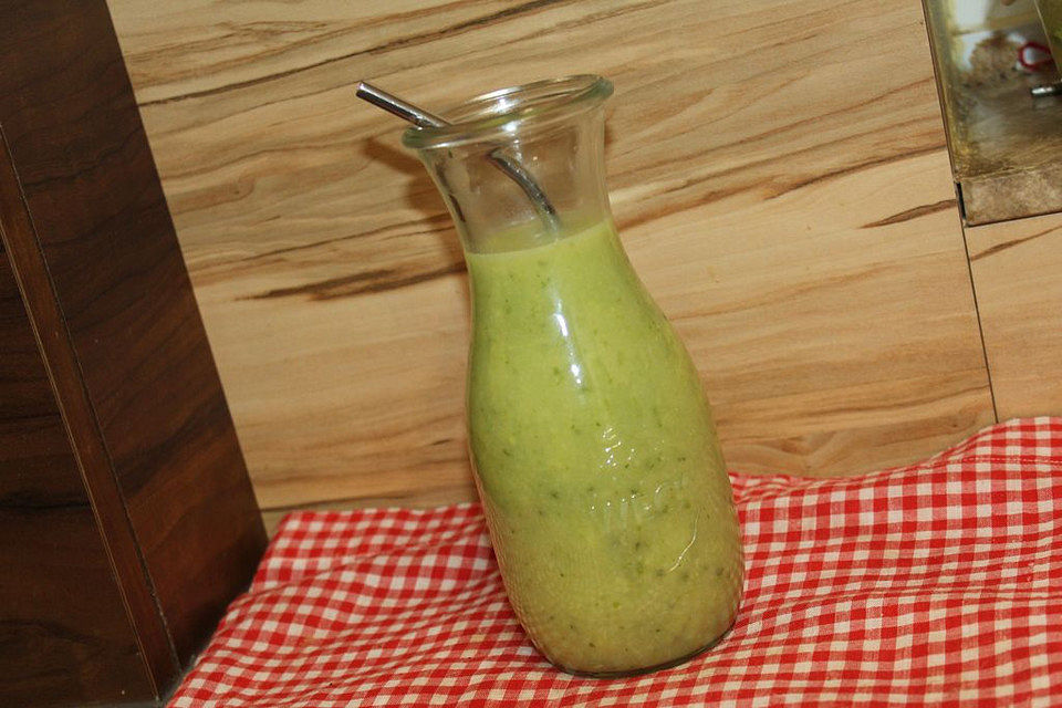 Wirsing-Avocado-Smoothie à la Gabi