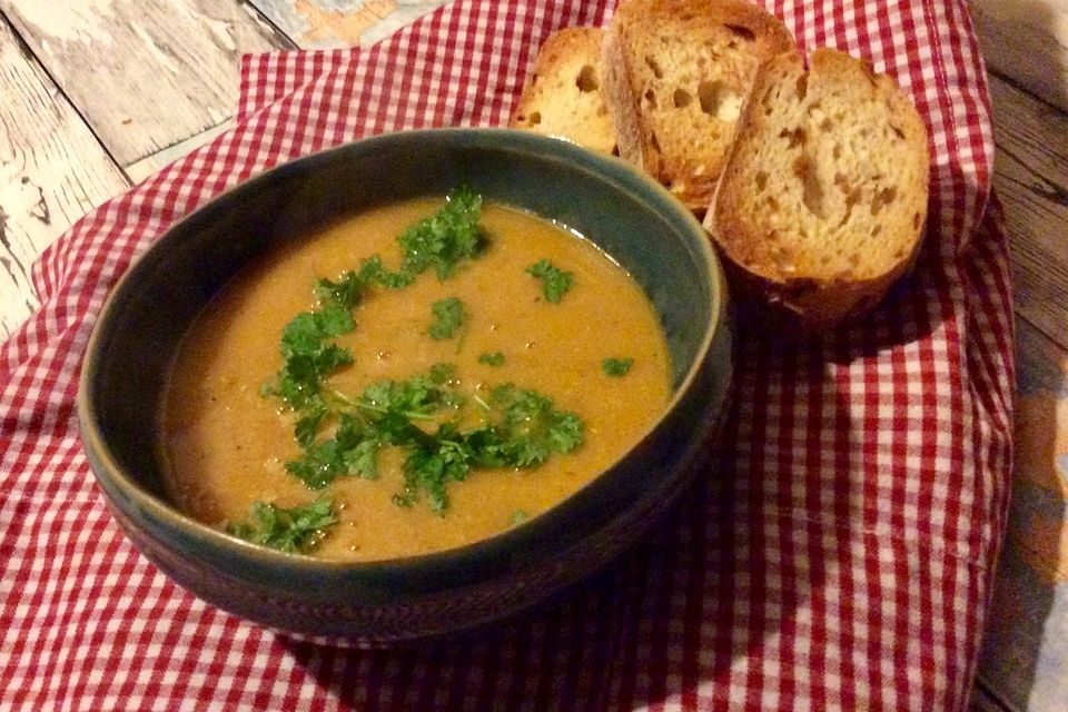 Türkische Linsensuppe