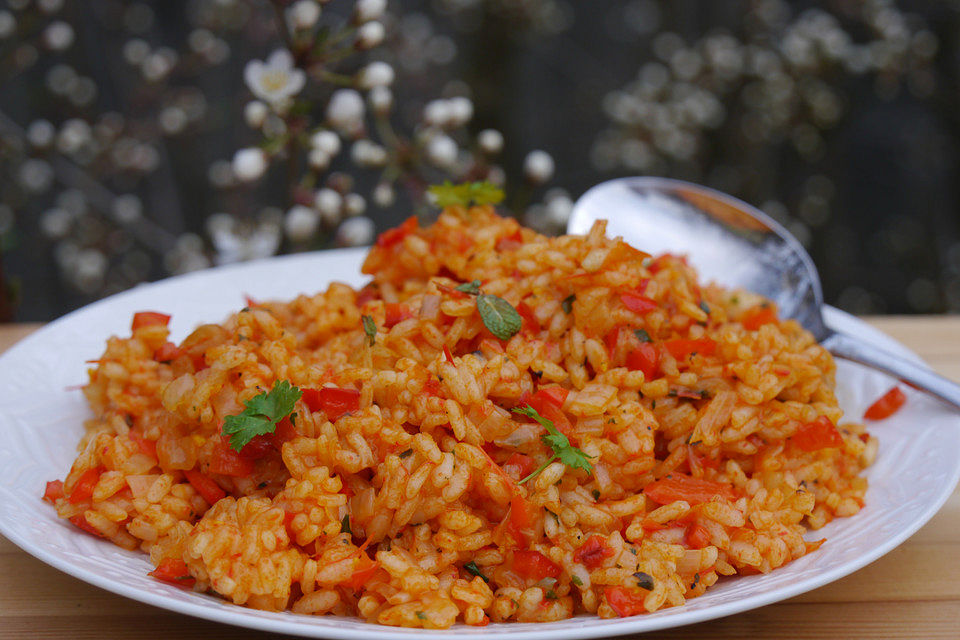 Edles veganes Paprikarisotto mit Minze, Zitrone und Orange