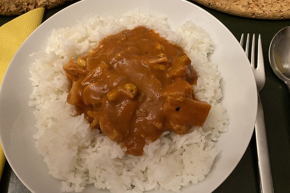 Vegetarisches indisches Butter-"Chicken" mit Jackfruit