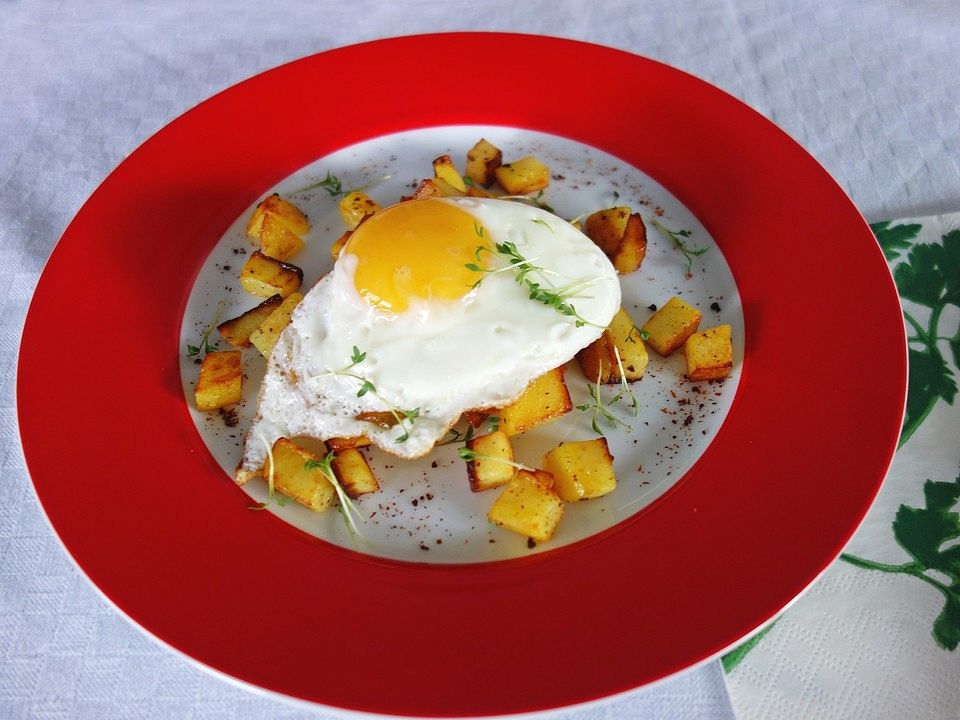 Bratkartoffeln mit Spiegelei Thüringer Art à la Didi von dieterfreundt ...