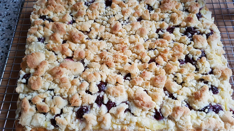 Kirschstreuselkuchen mit Quarkölteig von Petra-Stritzinger Kirschstreuselkuchen mit Quarkölteig von Petra-Stritzinger