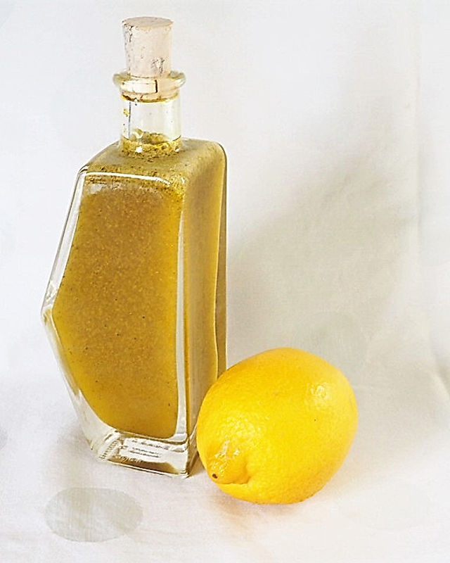 Olivenöl mit Oregano, Thymian und Honig
