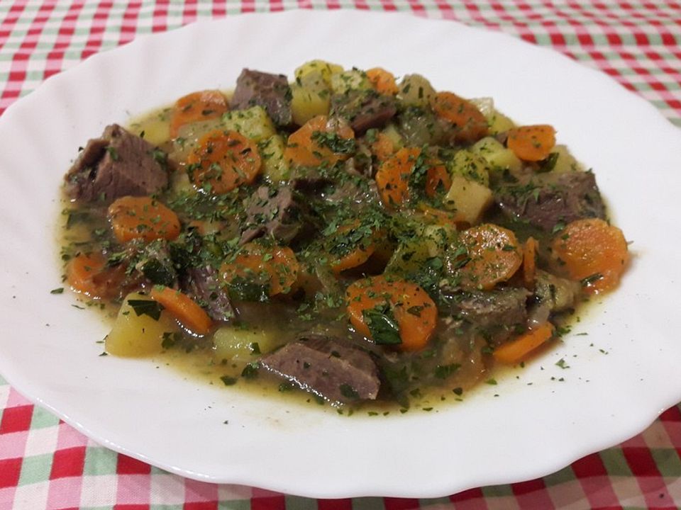Gemüsetopf mit Gänsefleisch von eisbobby| Chefkoch