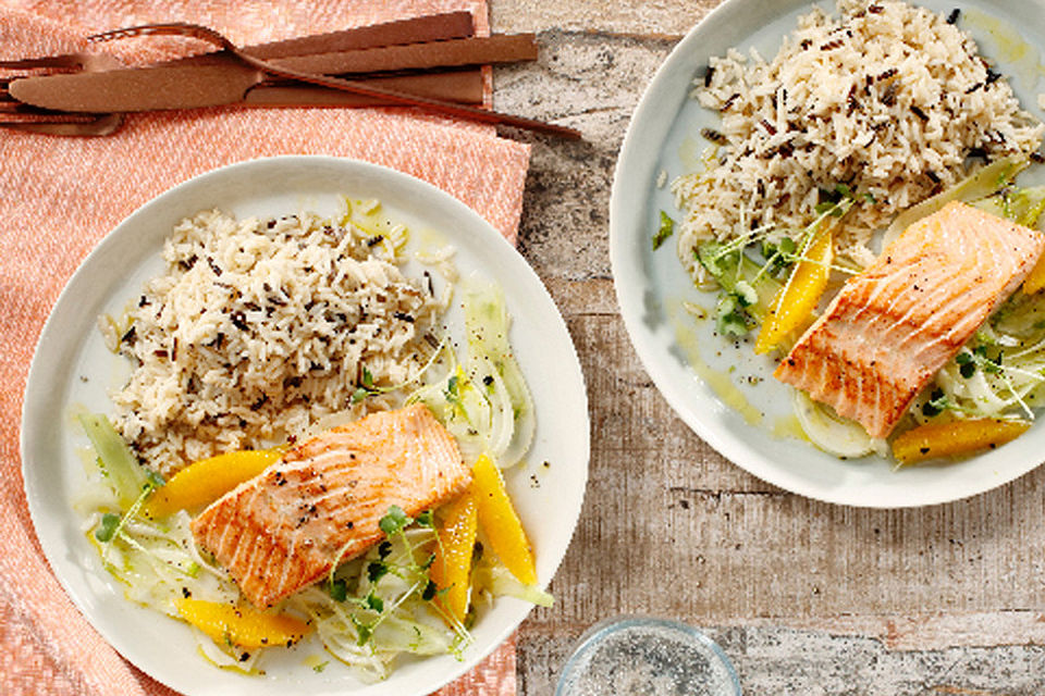 Fenchel-Orangen-Lachs mit Langkorn & Wildreis