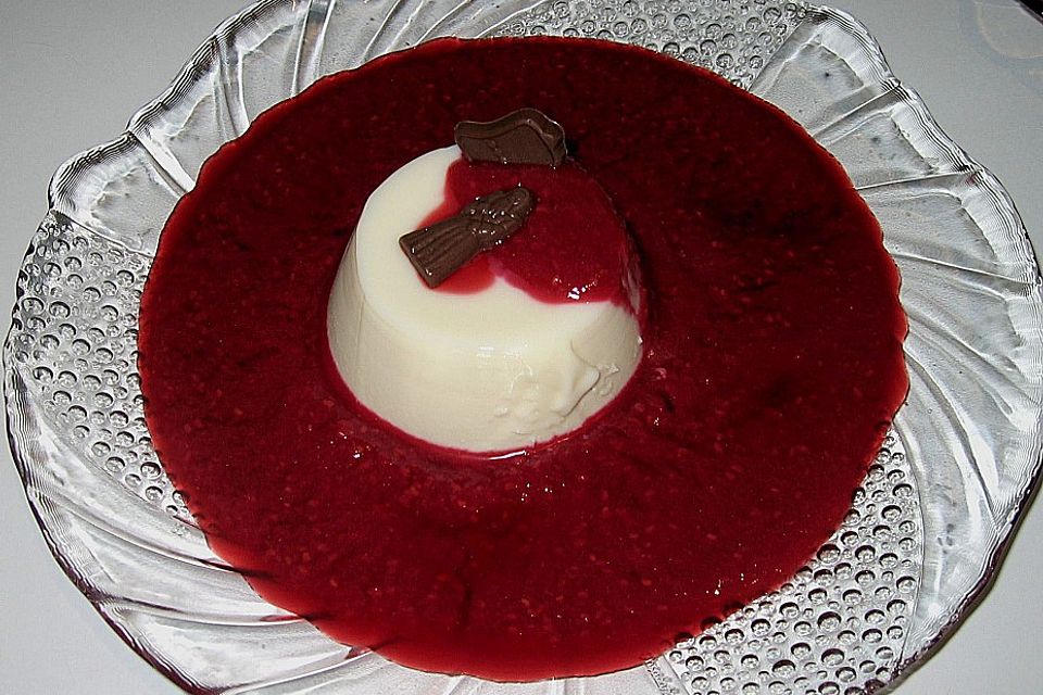 Panna Cotta mit weißer Schokolade