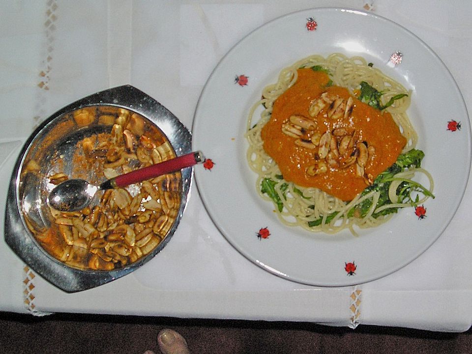 Spaghetti mit feiner Kürbissauce von MojoRobins| Chefkoch