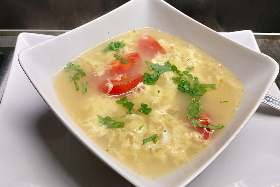 Eierstichsuppe mit Tomaten - Fan Qie Dan Hua Tang