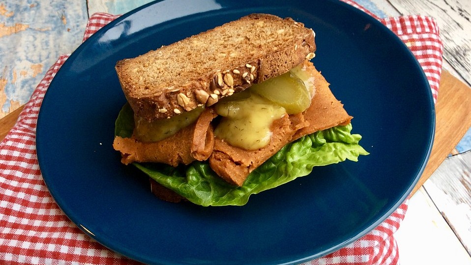 veganes-pastrami-sandwich