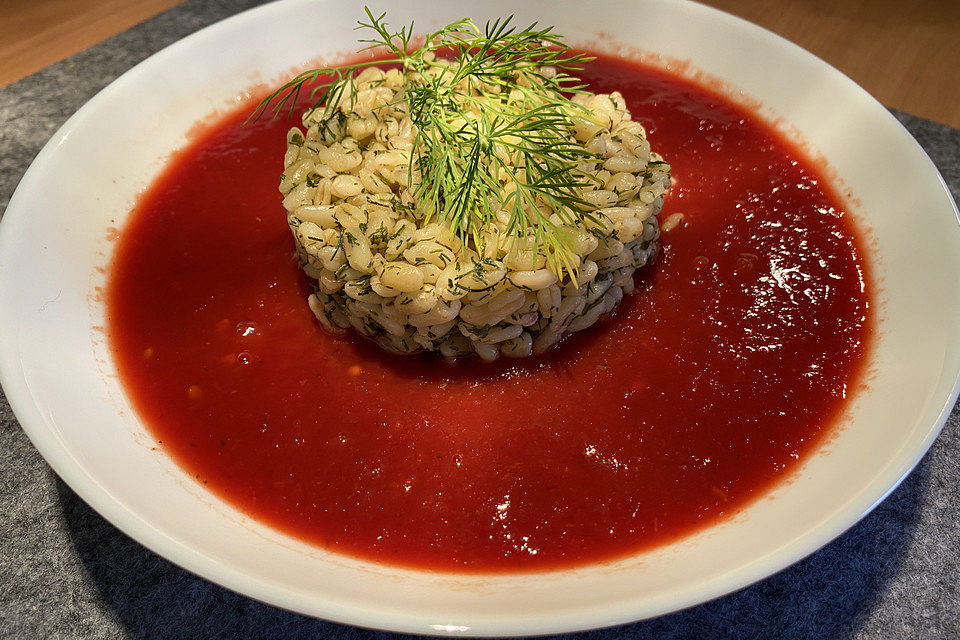 Fruchtige Tomatensuppe Christiana mit Sonnenweizen aus Fiefhusen