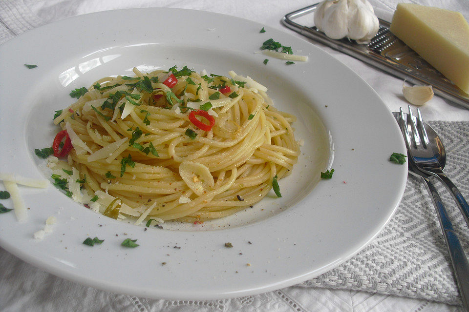 Spaghettini aglio e olio wie in Italien