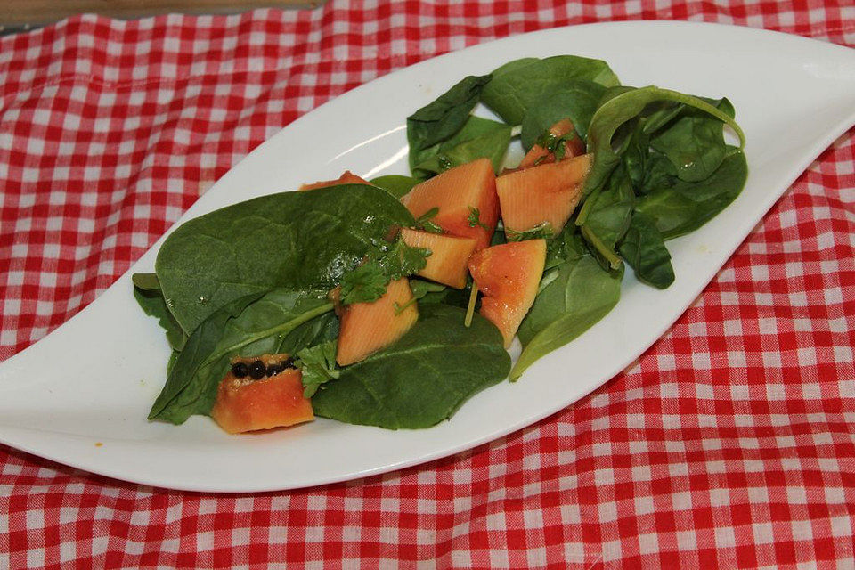 Papaya-Kresse-Salat à la Gabi