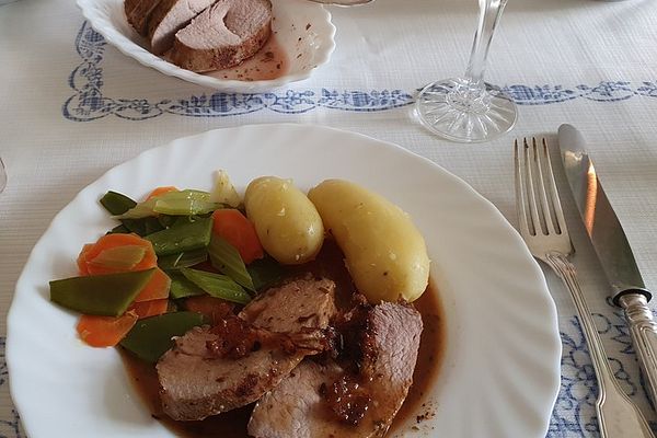 Falsches Filet vom Kalb mit Magdeburger Allerlei von andreasvolkmann ...