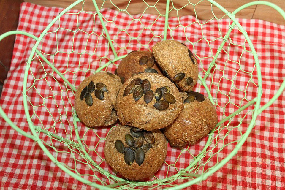 Zuckerfreie Sonntagsbrötchen "Rustical"