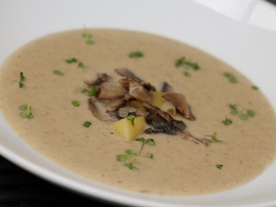 Kartoffel-Champignon-Cremesuppe von Laureen-richtet-an| Chefkoch