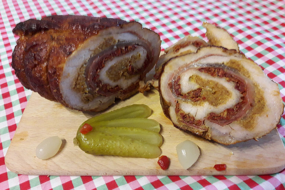 Schweinelachs-Rollbraten aus dem Backofen