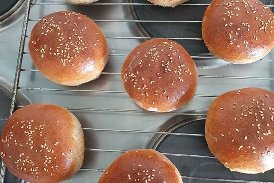 Dinkel-Burgerbrötchen