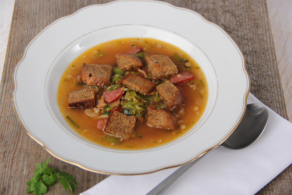 Geschmalzte Ochsenschwanz-Brot-Suppe