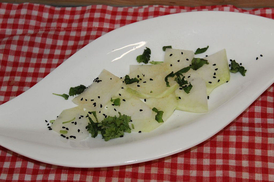 Kohlrabi-Carpaccio