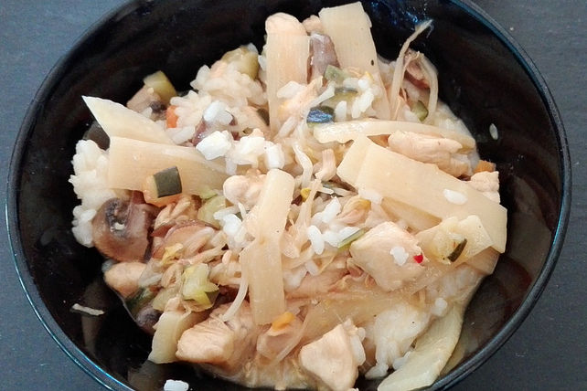 Asiatischer Wok mit Hähnchen und Reis von ASchwan| Chefkoch