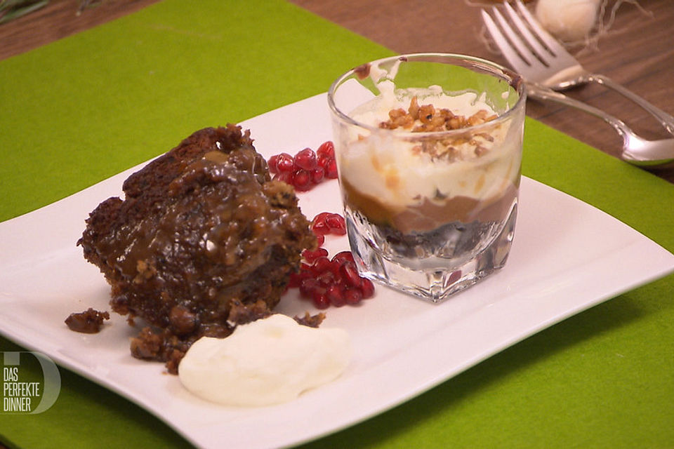 Sticky Toffee Bread Pudding (Karamellisierter Dattelkuchen) und Turtle Cheesecake in a Glass