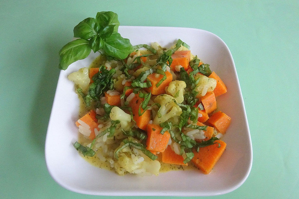 Blumenkohl-Süßkartoffel-Curry