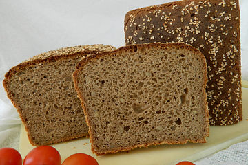 Roggen-Sesam-Brot