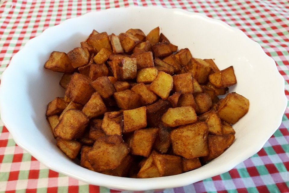 Pommes frites aus der Pfanne