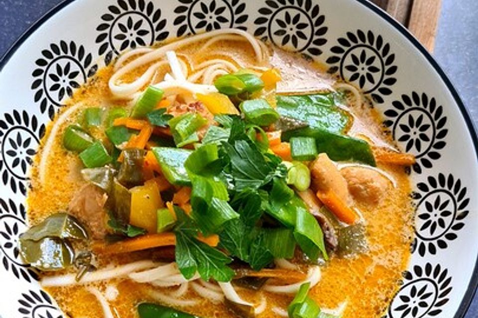 Thai-Nudelsuppe