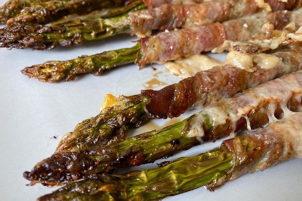 Andys grüner Grillspargel mit Bacon