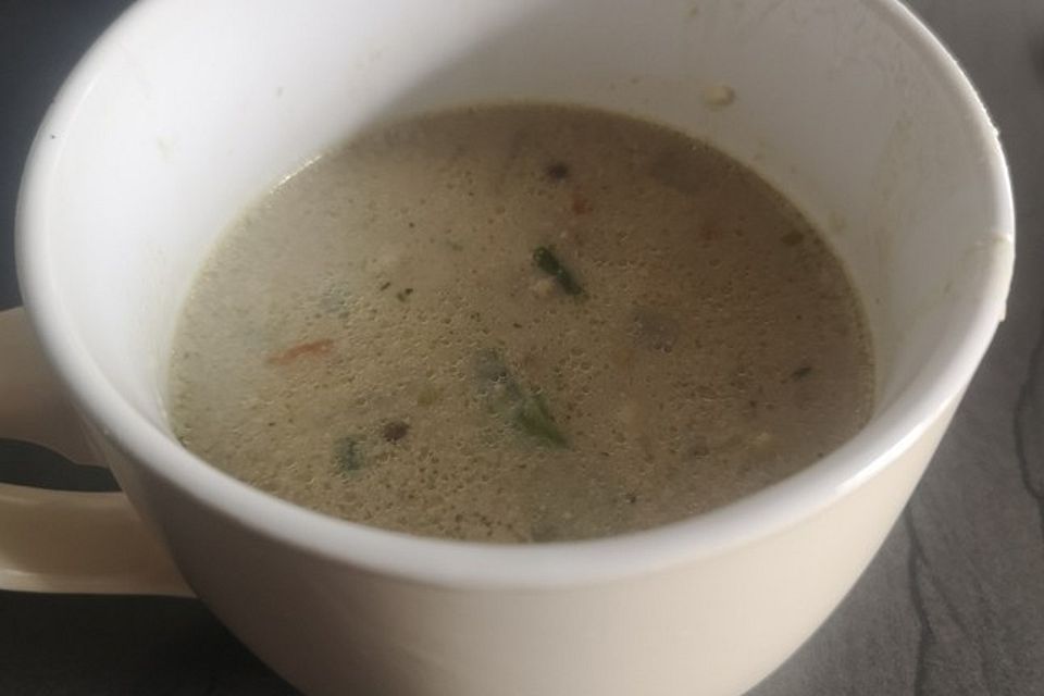 Wirsingsuppe mit TK-Gemüse