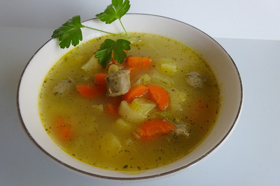 Wirsingsuppe mit TK-Gemüse