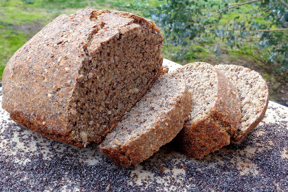 Mohn-Weizenbrot mit Wasserkefir