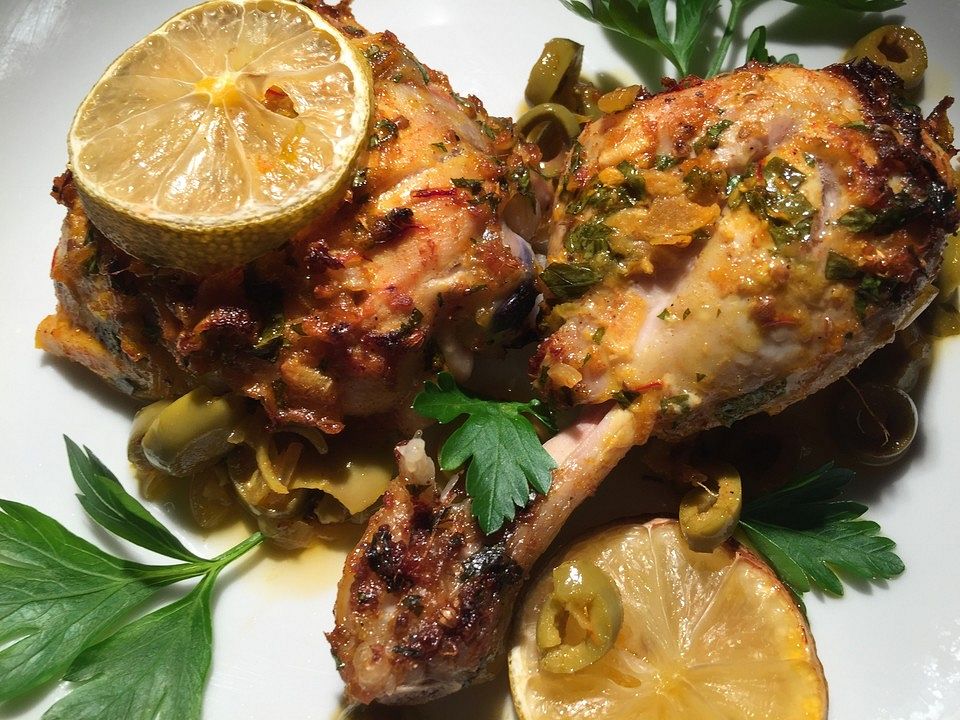Hühnchen aromatisch mit Oliven und Zitronen von UschiG| Chefkoch