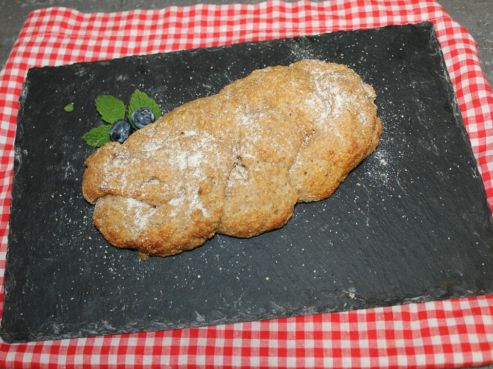 Fluffige Dinkel-Milchbrötchenzöpfe von Tortenfee_2017| Chefkoch