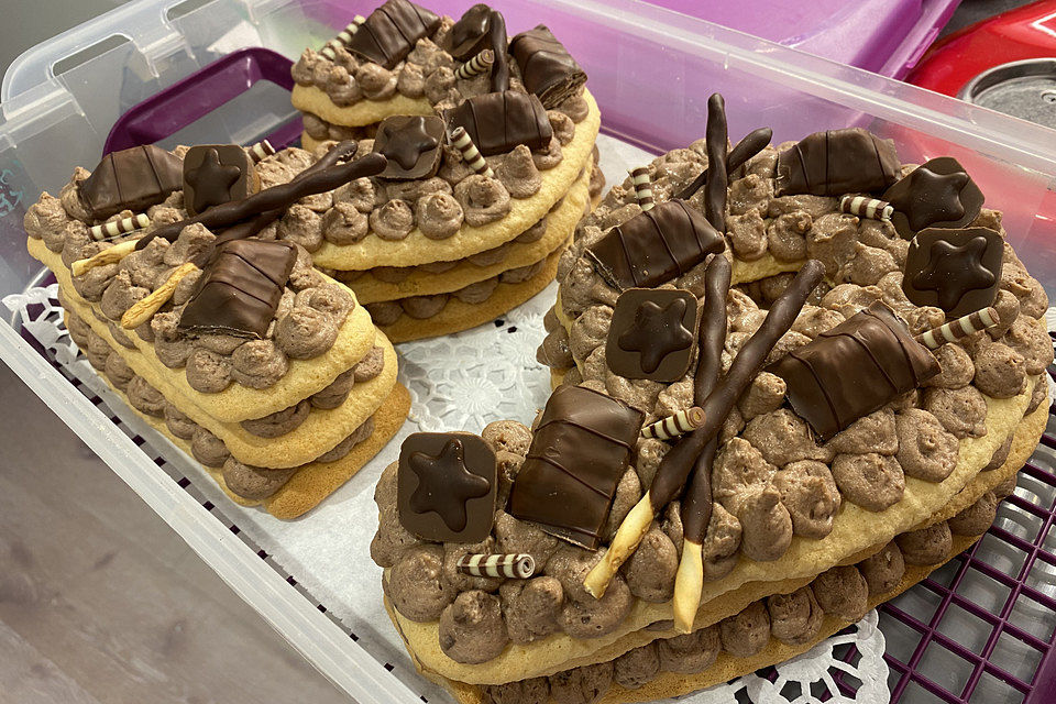 Kinder Bueno-Toffifee-Torte