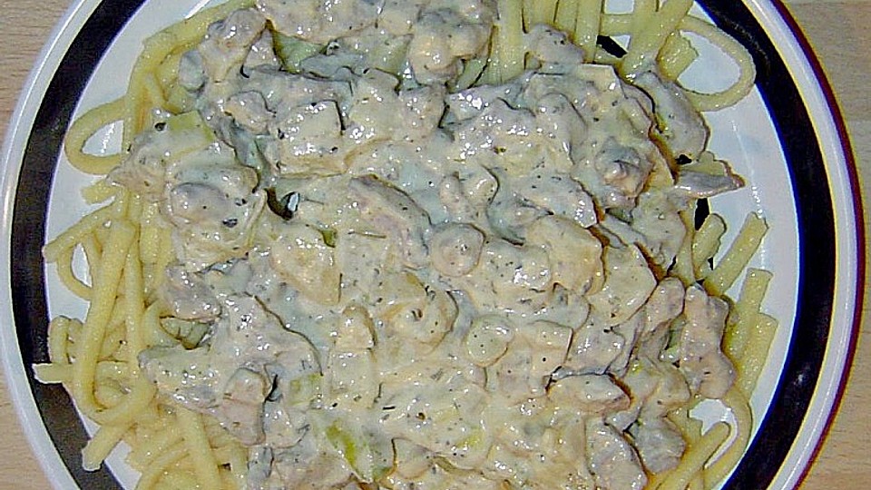 Geschnetzeltes in Majoran - Frischkäse - Soße von Mehlwuermchen| Chefkoch