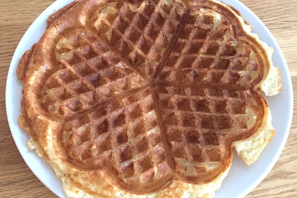 Schwedische Frasvåfflor - Knusprige Waffeln