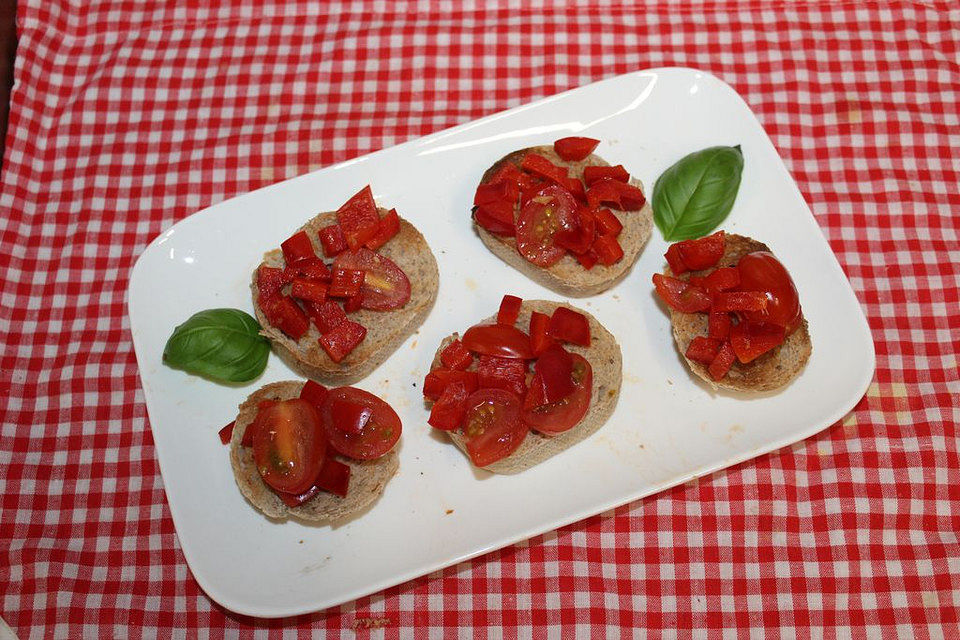 Bruschetta mit Peperonata