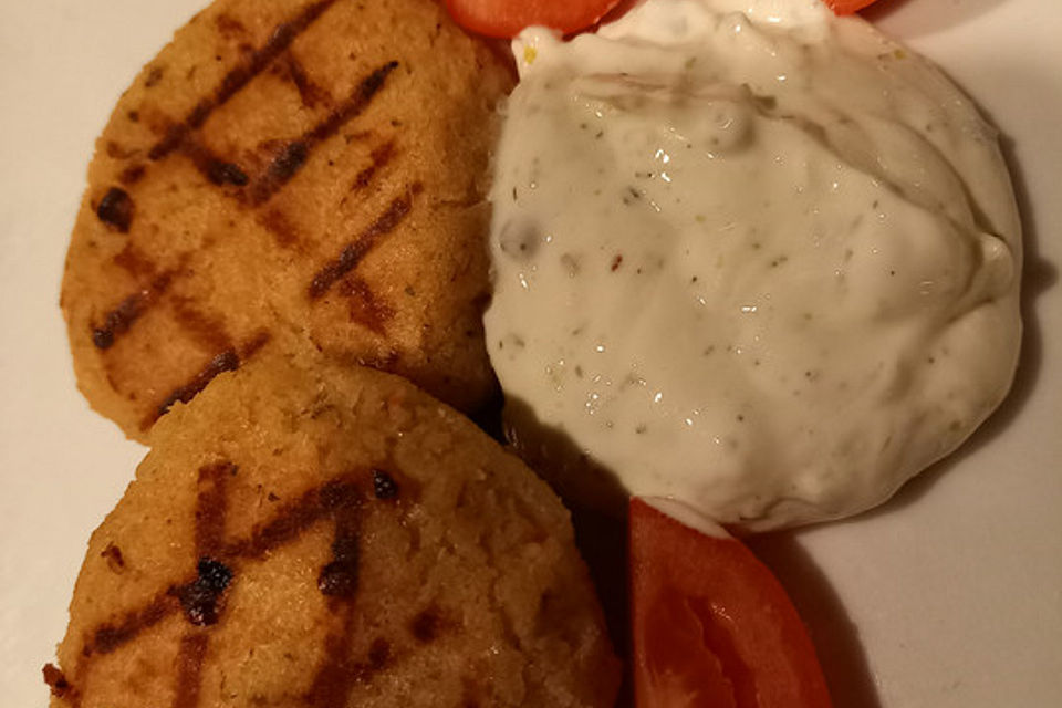Couscousbratlinge mit Fetakern Couscousbratlinge mit Fetakern