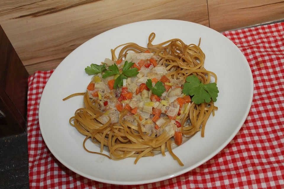 Penne in Rotwein-Gemüse-Sauce à la Didi