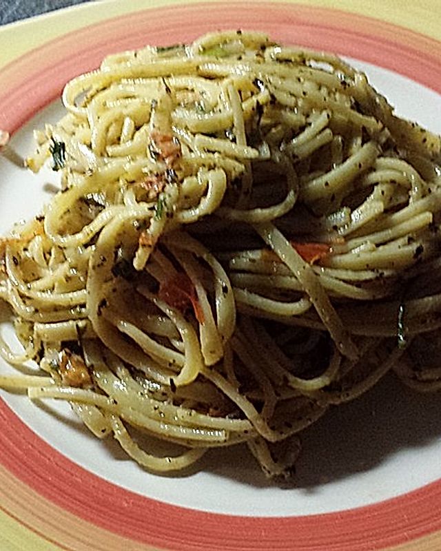 Spaghetti aglio e olio á la Naddel