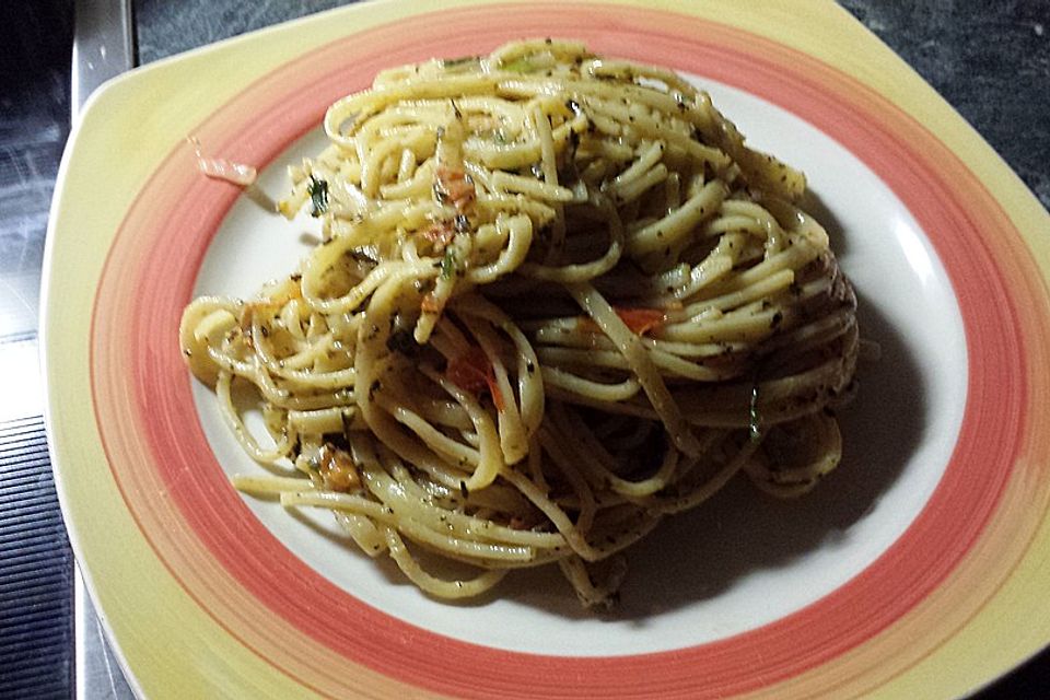 Spaghetti aglio e olio á la Naddel