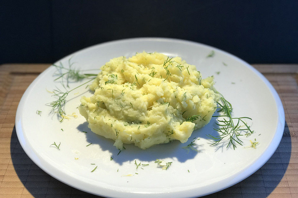 Kartoffelstampf mit Dill