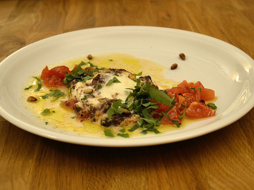 Gefüllter Mozzarella auf Tomatenbett von fusselfu| Chefkoch