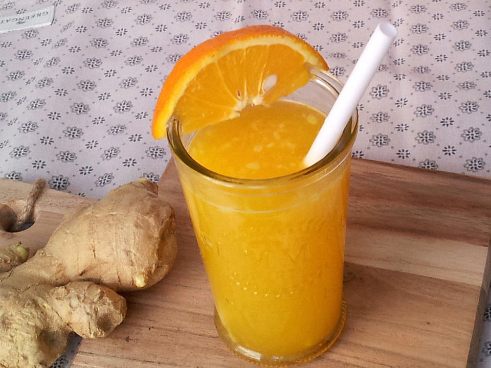 Orangensaft mit Ingwer und Kurkuma von Juulee| Chefkoch
