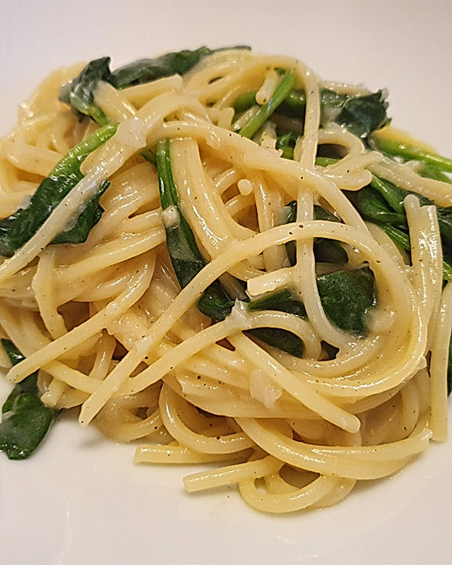 Vegane One Pot Zitronen-Spinat-Spaghetti